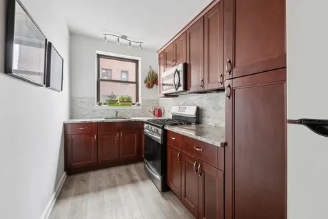 159-00 Riverside Drive W New York City NY 10037