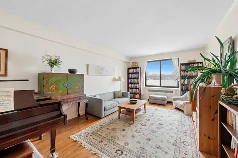 159-00 Riverside Drive W New York City NY 10037