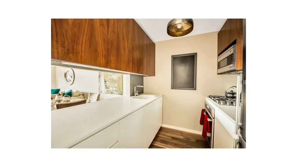 515 E 72nd Street New York City NY 10021