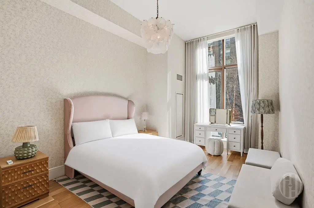 215 E 19th Street New York City NY 10003