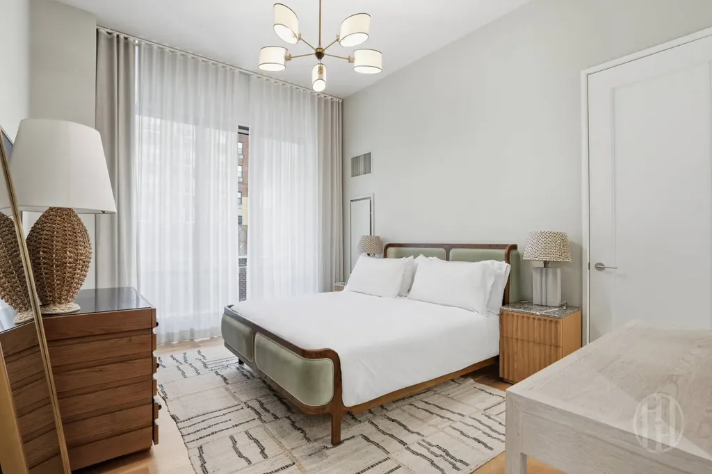 215 E 19th Street New York City NY 10003