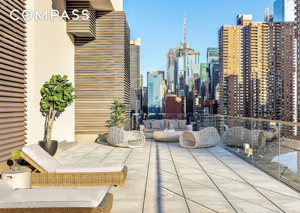 505-513 W 43rd Street New York City NY 10036