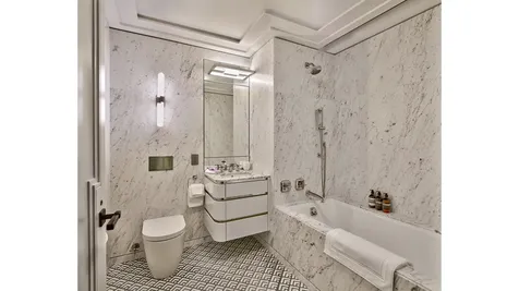 303 Park Avenue New York City NY 10022
