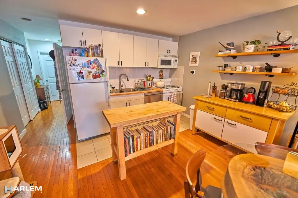 521 W 162nd Street New York City NY 10032
