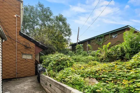 354 E 193rd Street New York City NY 10458