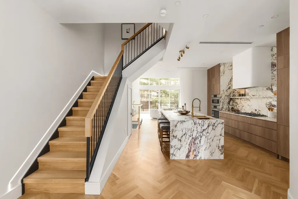 54 St Marks Place New York City NY 11217