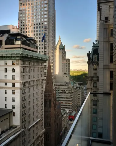 685 5th Avenue New York City NY 10022