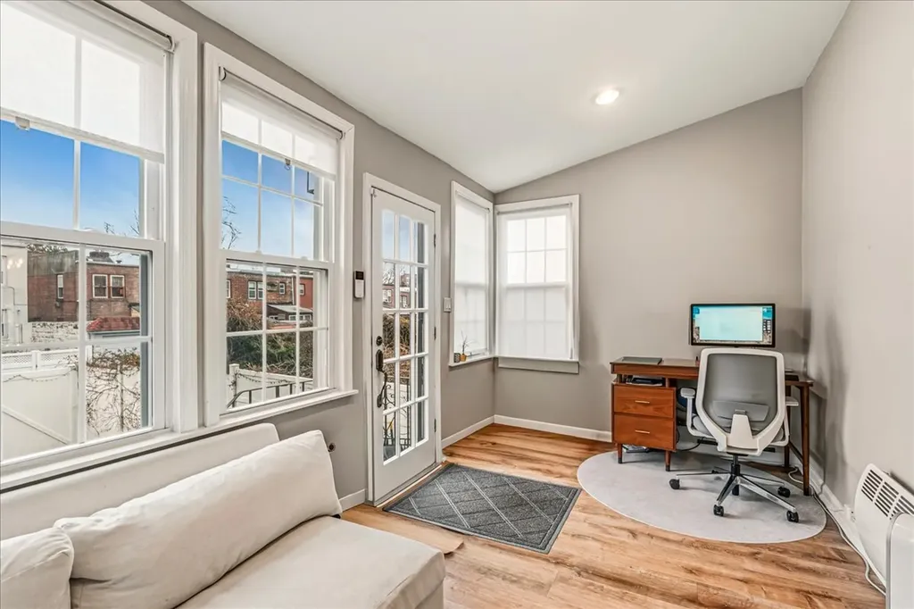 67-100 Dartmouth Street New York City NY 11375