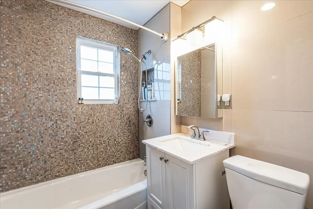 67-100 Dartmouth Street New York City NY 11375