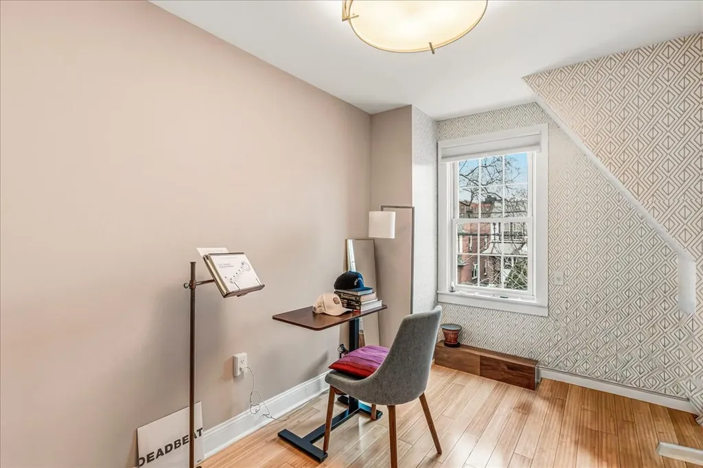 67-100 Dartmouth Street New York City NY 11375
