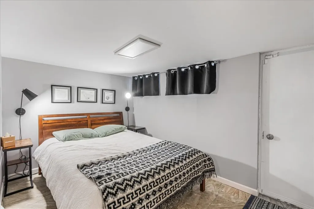 67-100 Dartmouth Street New York City NY 11375