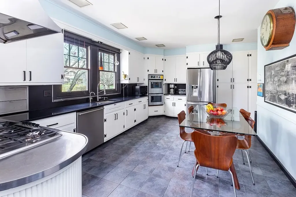 116 Buckingham Road New York City NY 11226