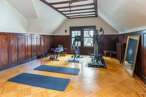 116 Buckingham Road New York City NY 11226