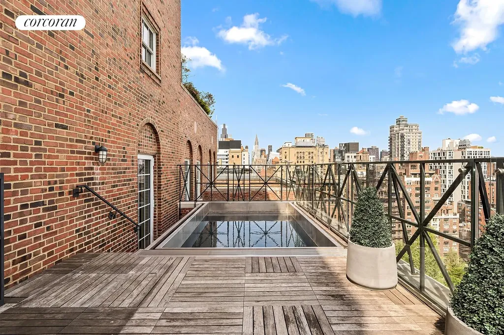18 Gramercy Park S New York City NY 10003