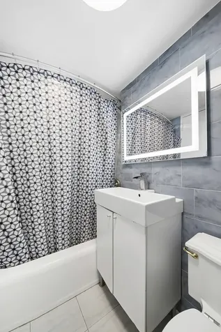 141 E 55th Street New York City NY 10022