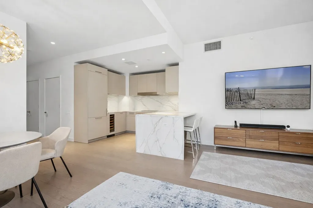 305 E 51st Street New York City NY 10022
