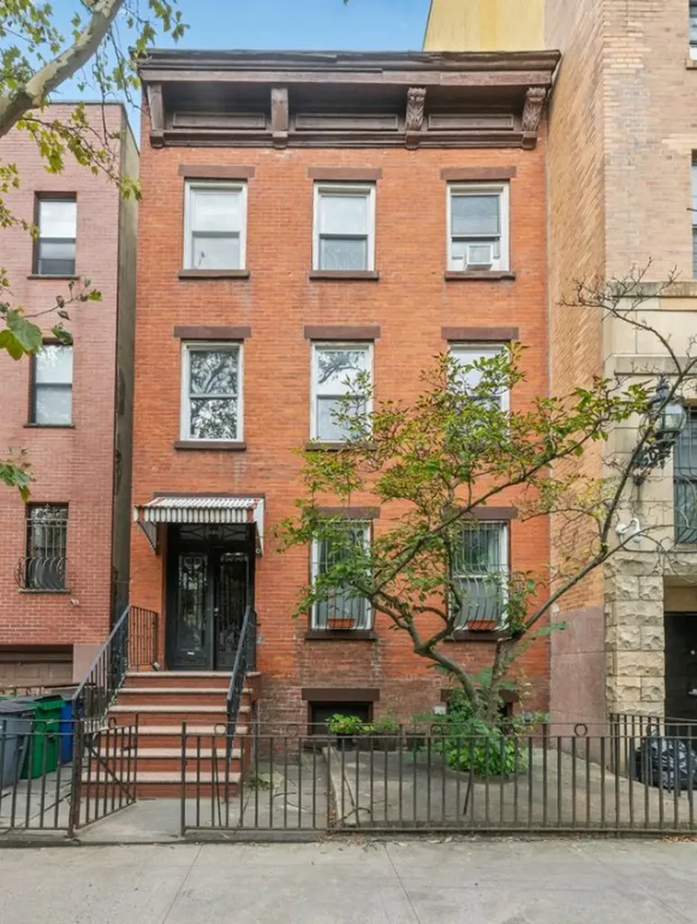 392 Adelphi Street New York City NY 11238