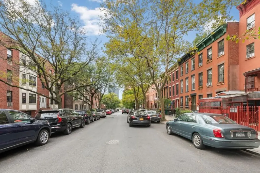 392 Adelphi Street New York City NY 11238
