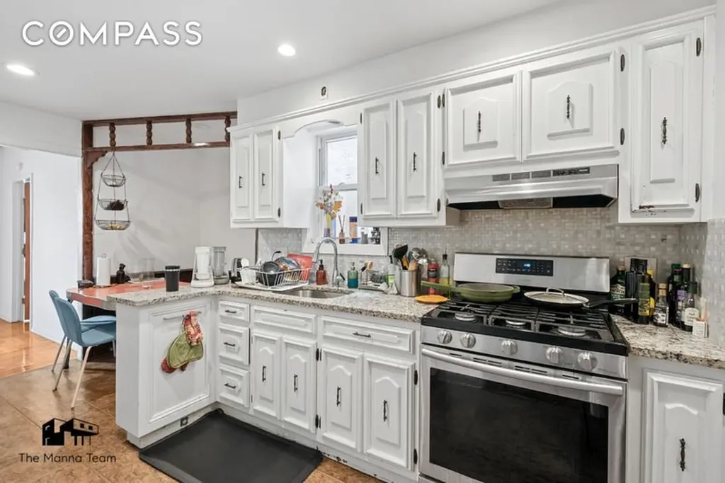 495 Lorimer Street New York City NY 11211