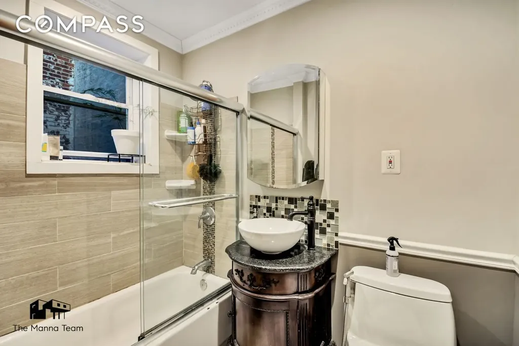 495 Lorimer Street New York City NY 11211
