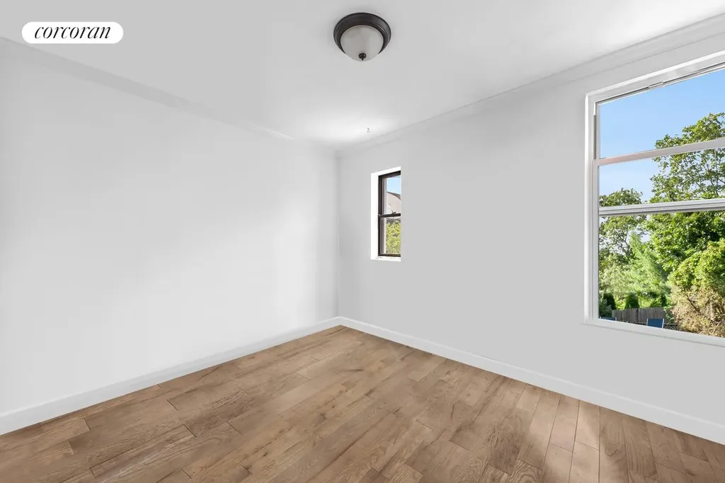 574 Metropolitan Avenue New York City NY 11211