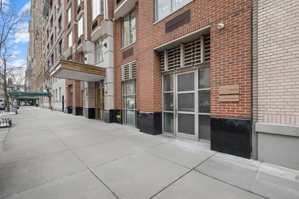 160 W 86th Street New York City NY 10024