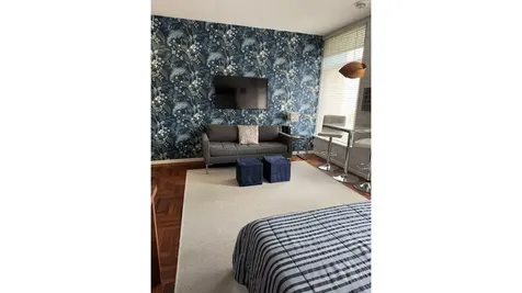 250 E 54th Street New York City NY 10022