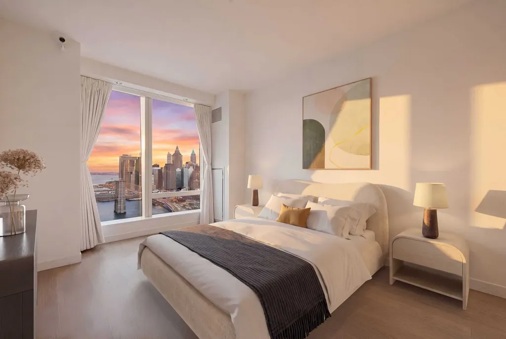 252 South Street New York City NY 10002