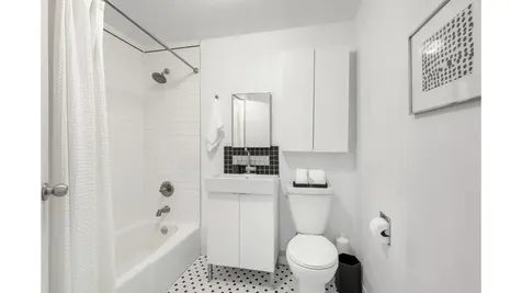 8 Harrison Street New York City NY 10013