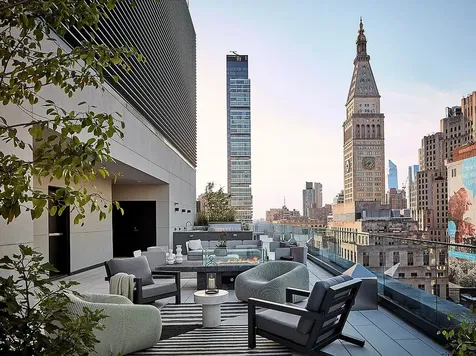 121 E 22nd Street New York City NY 10010