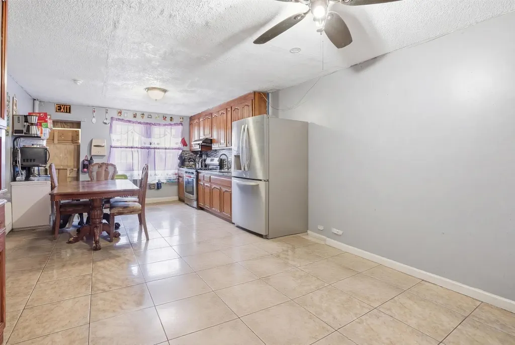 1222 Decatur Street New York City NY 11207