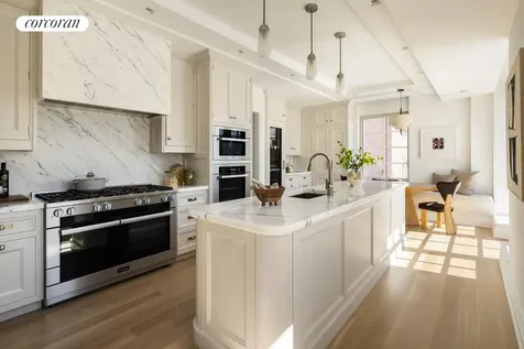 16 5th Avenue New York City NY 10011