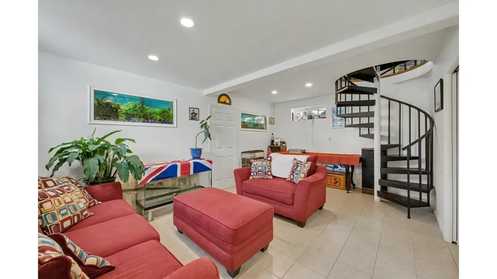 26 Ira Court New York City NY 11229