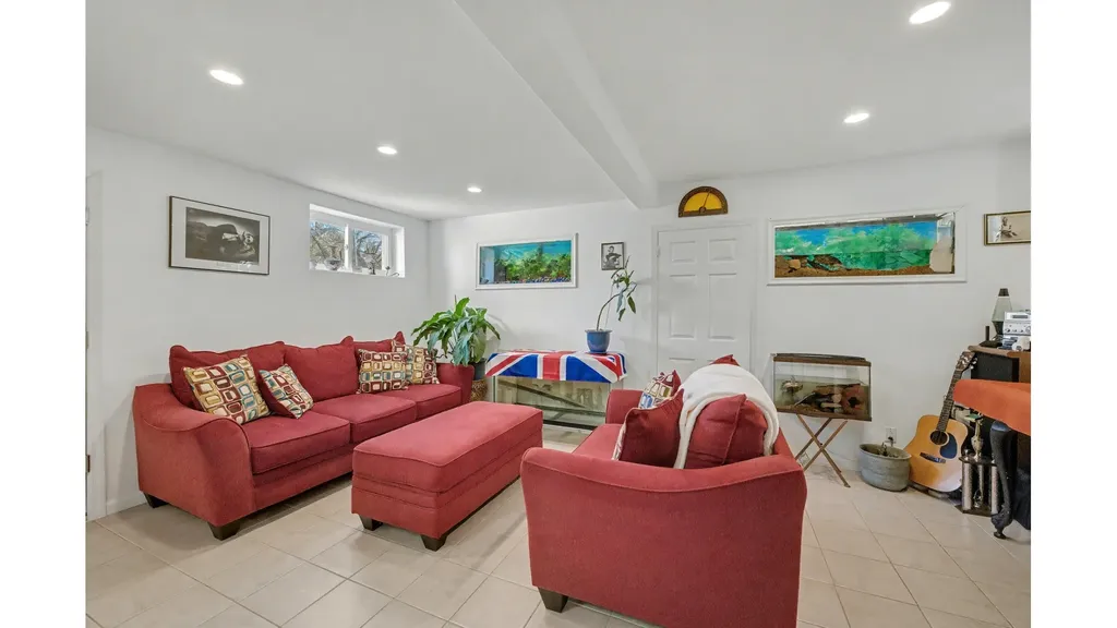 26 Ira Court New York City NY 11229