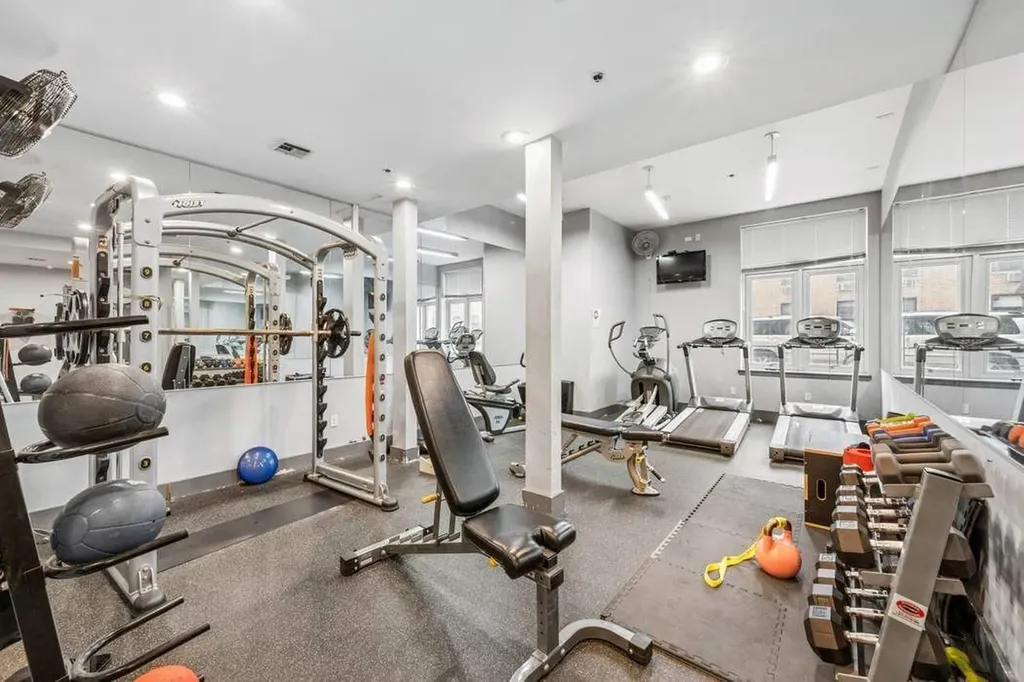 390 Lorimer Street New York City NY 11206