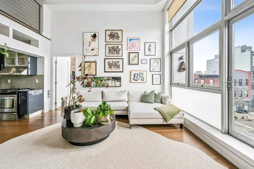 390 Lorimer Street New York City NY 11206