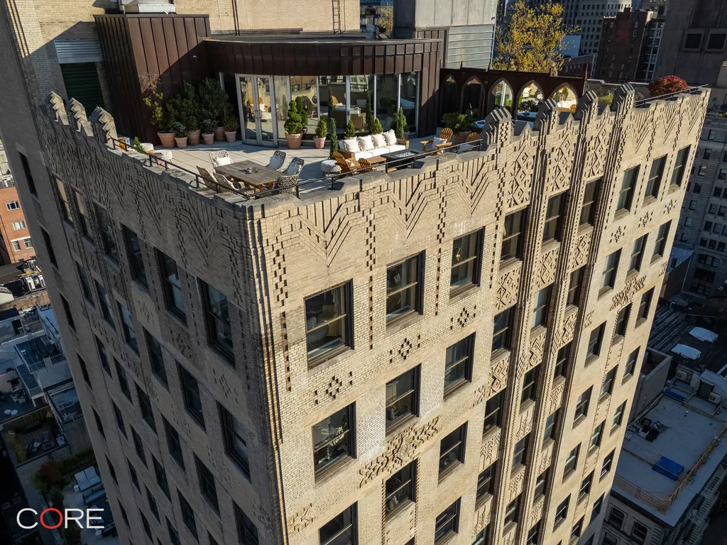 90 Franklin Street New York City NY 10013