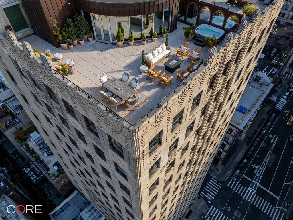 90 Franklin Street New York City NY 10013