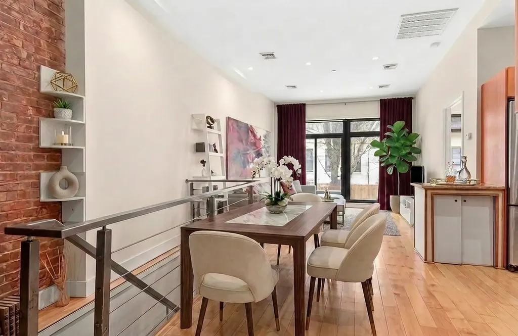 188 15th Street New York City NY 11215