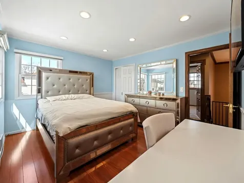 728 Huguenot Avenue New York City NY 10312