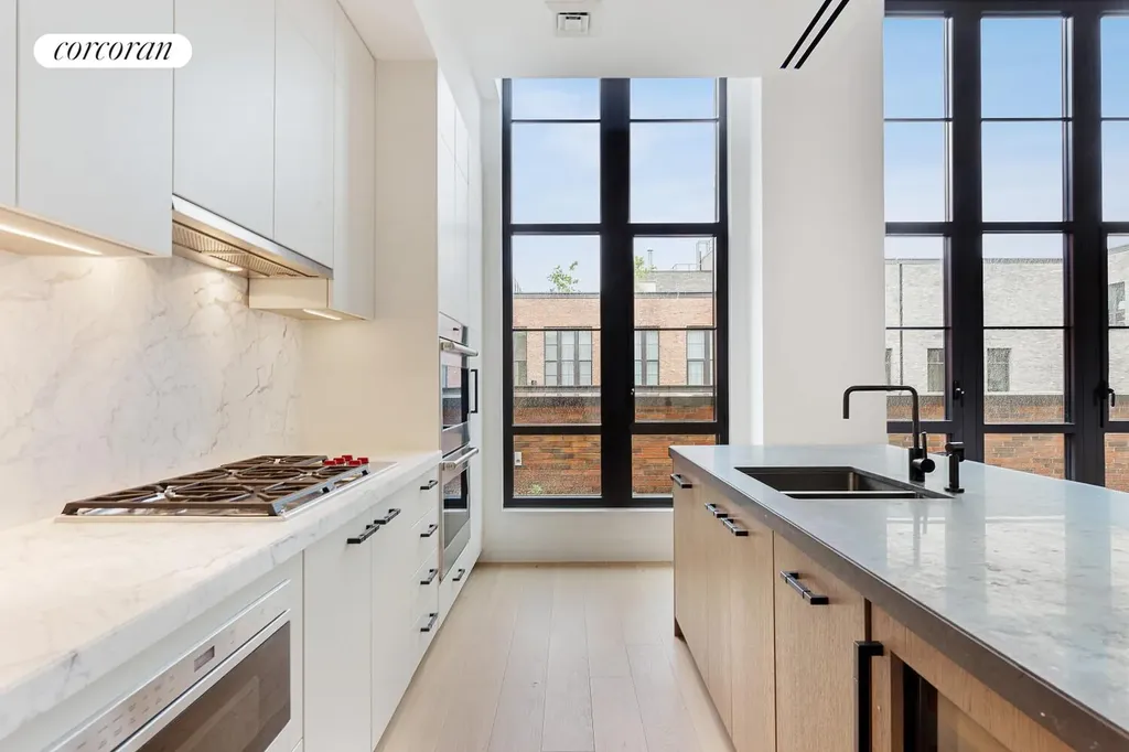 438 E 12th Street New York City NY 10009