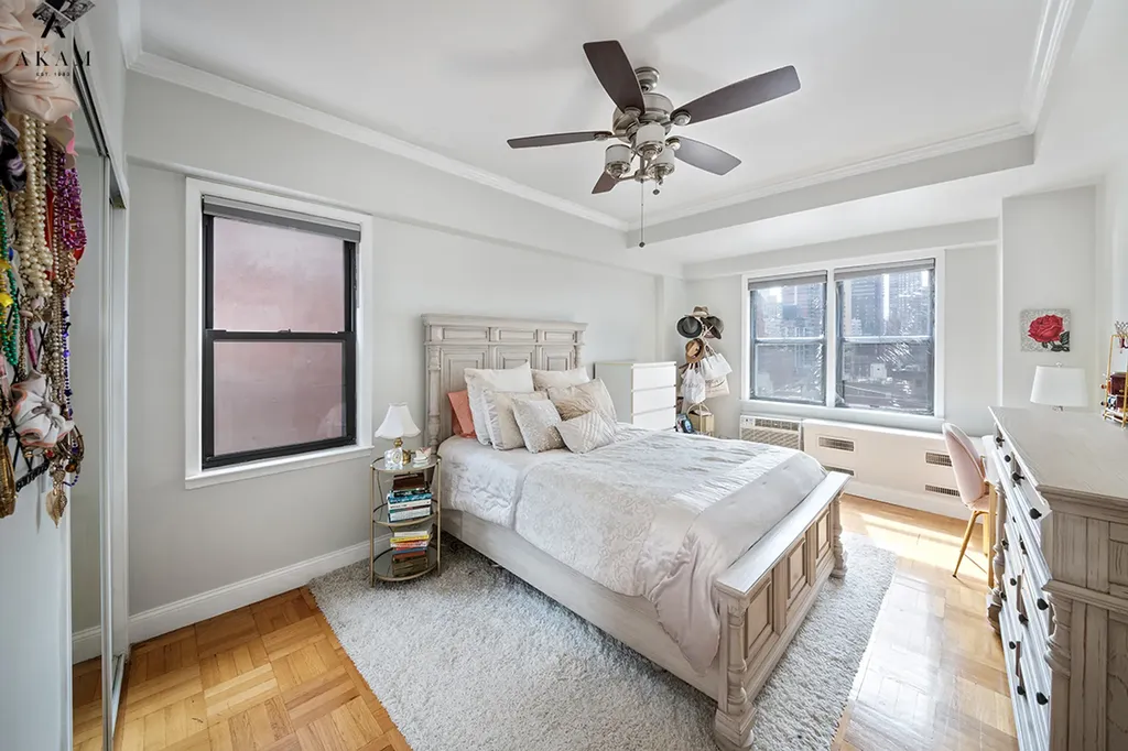 220 E 54th Street New York City NY 10022