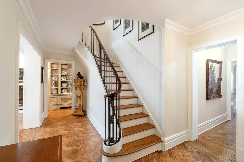 20 Sutton Place S New York City NY 10022