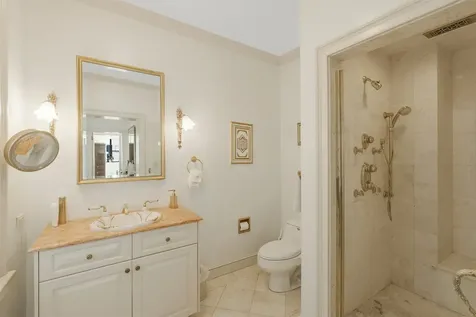 20 Sutton Place S New York City NY 10022