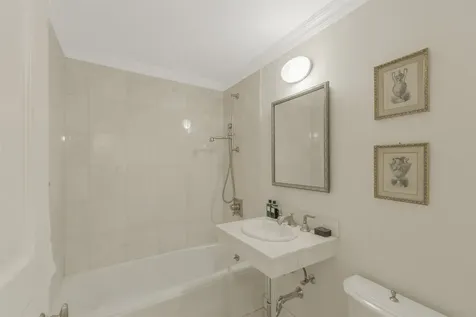 20 Sutton Place S New York City NY 10022