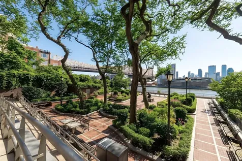 20 Sutton Place S New York City NY 10022