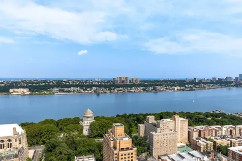543 W 122nd Street New York City NY 10027