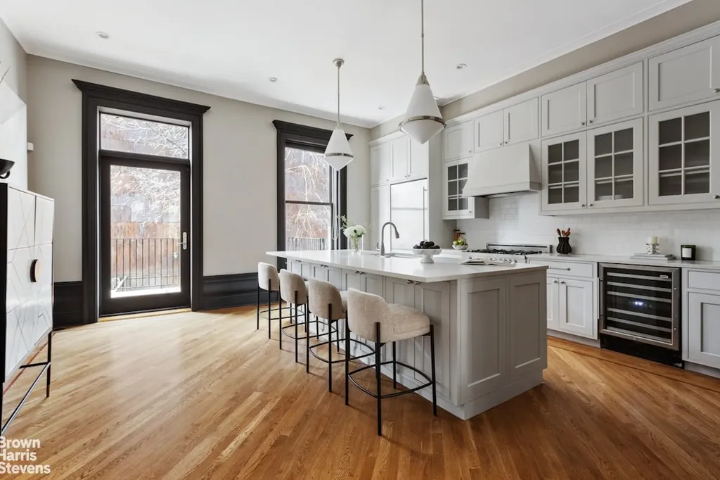 432 W 162nd Street New York City NY 10032