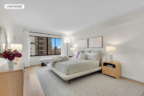 900 Park Avenue New York City NY 10075