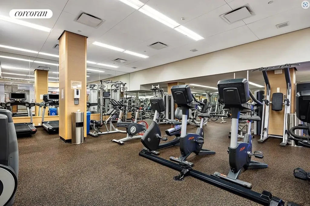 170 E End Avenue New York City NY 10128